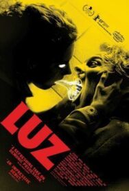 Постер к фильму Медиум смотреть онлайн на HD Rezka