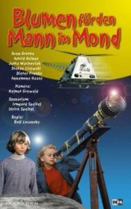Постер к фильму Цветы для человека на Луне смотреть онлайн на HD Rezka