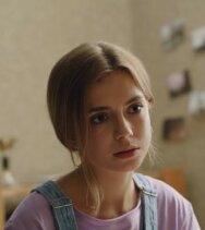 Постер к фильму Вызов принят смотреть онлайн на HD Rezka