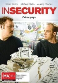 Постер к фильму В безопасности смотреть онлайн на HD Rezka